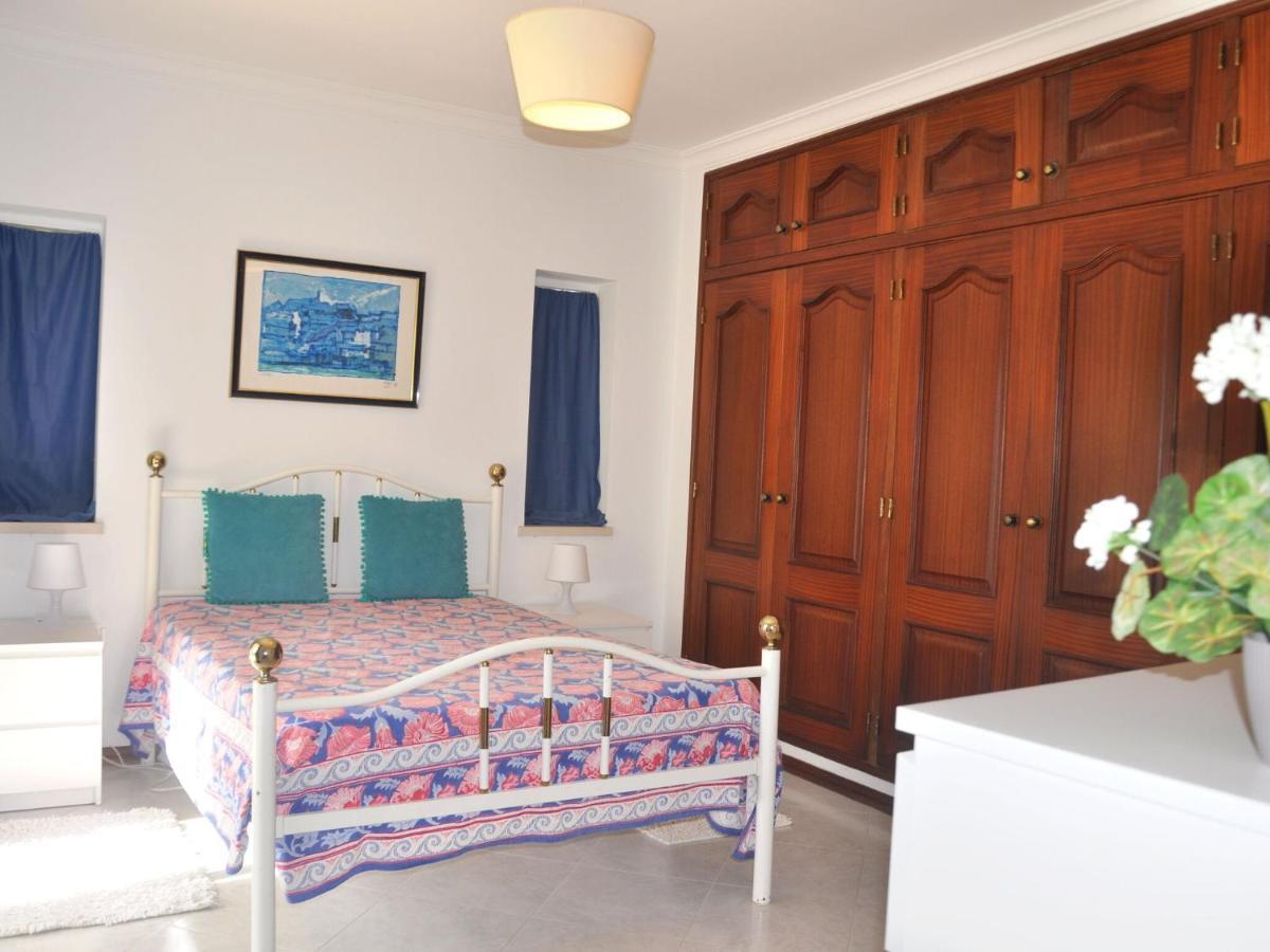 Comfortable Holiday Home In Vilamoura With Pool Exterior photo