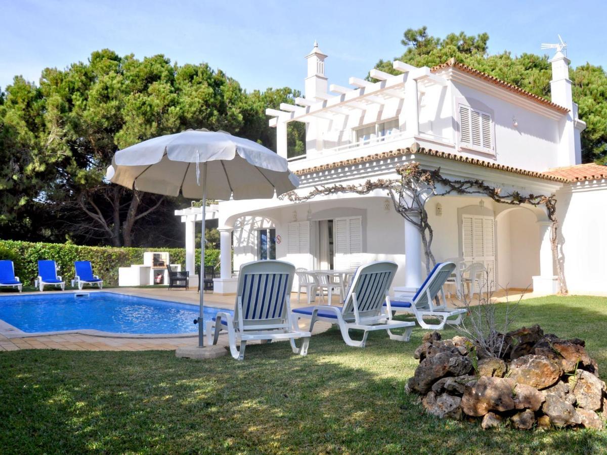 Comfortable Holiday Home In Vilamoura With Pool Exterior photo