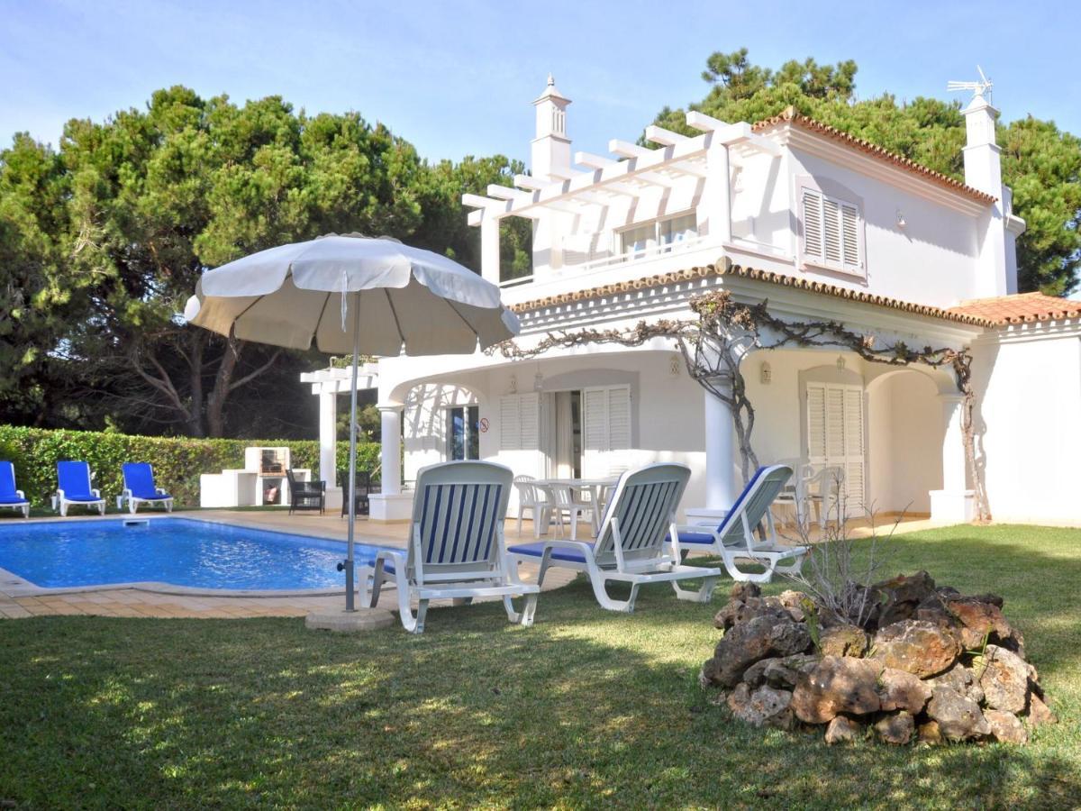 Comfortable Holiday Home In Vilamoura With Pool Exterior photo