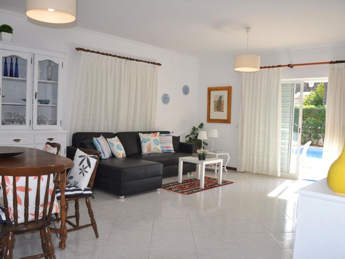 Comfortable Holiday Home In Vilamoura With Pool Exterior photo